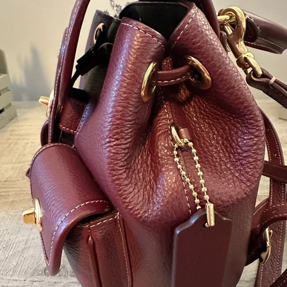 Coach Hadley Backpack Dark Vine - Picture 4 of 8